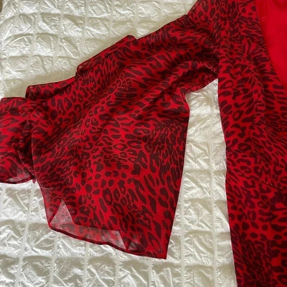 Fame and Partners red leopard side wrap ruffle maxi dress - Picture 2 of 7